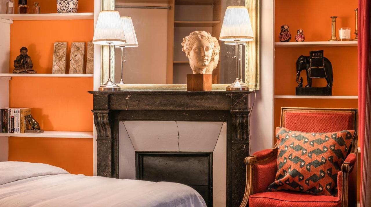 Historic Marais Montorgueil Apartment *