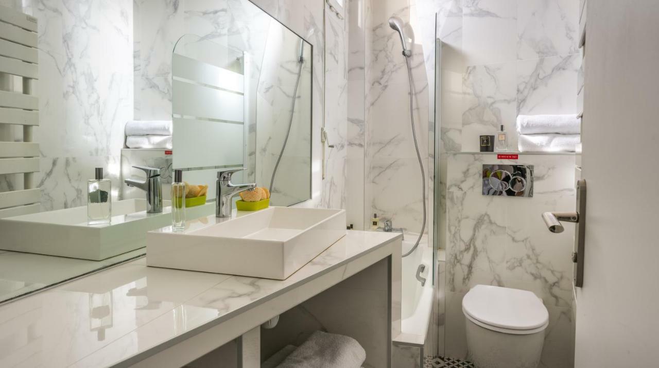 Historic Marais Montorgueil Apartment *